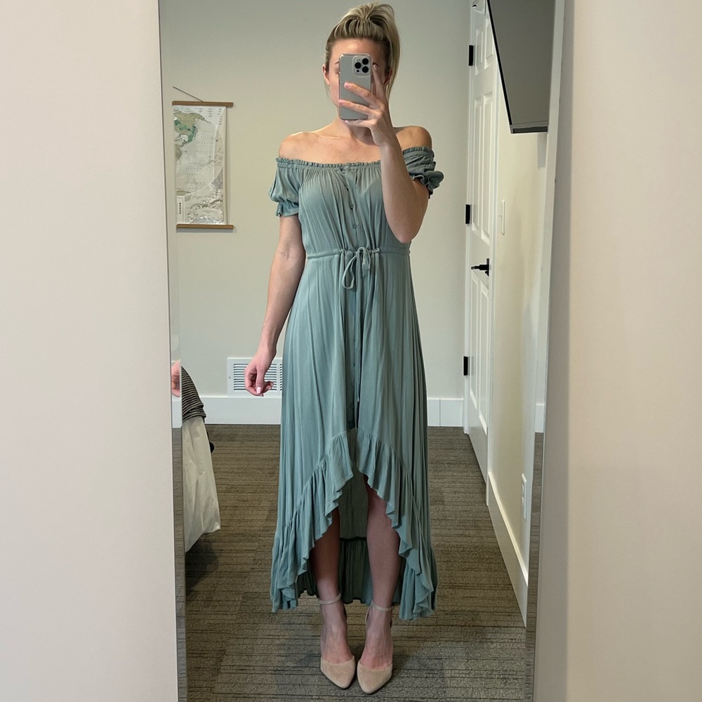Vici high-low dress